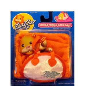  Zhu Zhu Pets   Orange Blanket and Orange Carrier Toys 