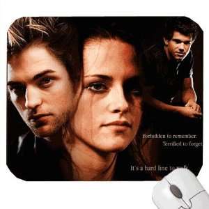   , Bella & Jacob   Twilight Saga   Computer Mouse Pad: Everything Else