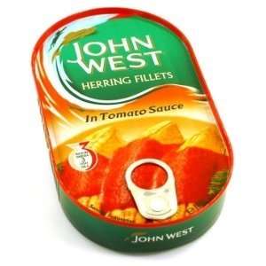 John West Traditional Wood Smoked Skippers Brisling in Tomato Sauce