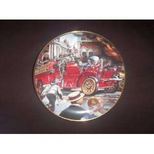   COLLECTORS PLATE THE 1922 AHRENS FOX PLATE NO# U4781 
