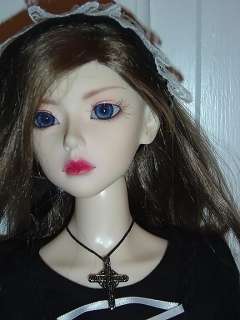   in this auction. My Volks SD13 Yori is only modelling for you