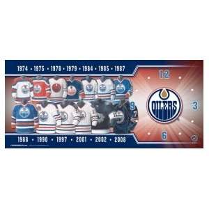  Edmonton Oilers Uniform History Clock