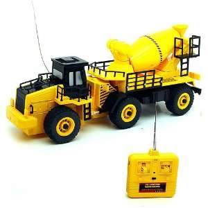  14 Radio Controlled Cement Mixer Truck: Toys & Games