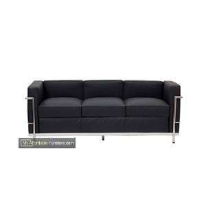  Le Corbusier Petit Couch in Genuine Leather: Home 