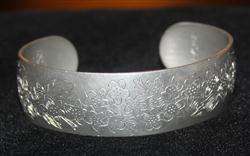   find an antique larkspur leonard pewter bracelet made in bolivia