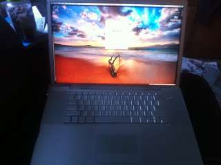 Apple MacBook Pro 17 Laptop Used 2.16 GHz Intel Core Duo 2GB Ram 