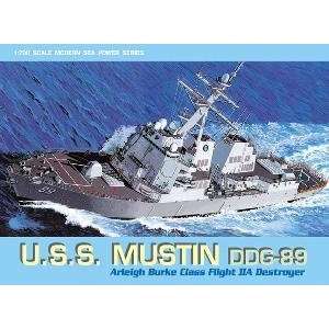  Dragon Models 1/700 U.S.S. Mustin DDG 89: Toys & Games