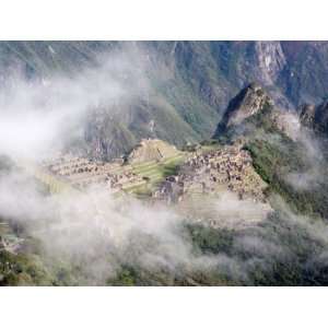  Lost Inca City of Machu Picchu, Intipunku, Peru 