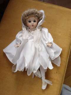   PORCELAIN DOLL BALLARINA FAIRY TYPE DOLL BY M. REED 87  