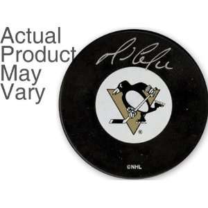  Mario Lemieux Pittsburgh Penguins Autographed Hockey Puck 