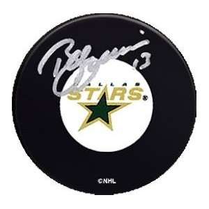   : Bill Guerin Signed Hockey Puck   (Dallas Stars): Sports & Outdoors