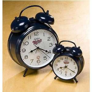   : Minnesota Twins MLB Vintage Alarm Clock (large): Sports & Outdoors