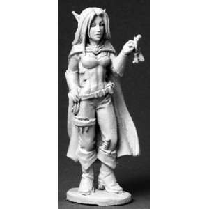  Valloa the Female Elf Thief: Toys & Games