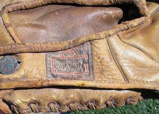 Vintage Antique 1940s Dixie Walker Baseball Glove, MacGregor 