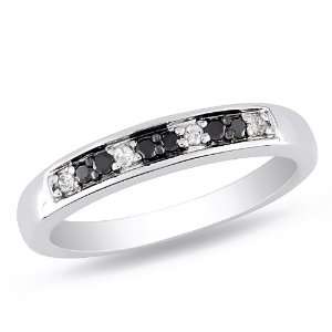 Sterling Silver 1/10 CT TDW Black and White Diamond Fashion Ring (H I 