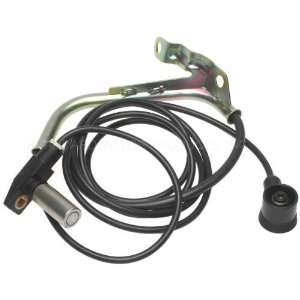  Standard Motor Products PC692 Crankshaft Sensor 