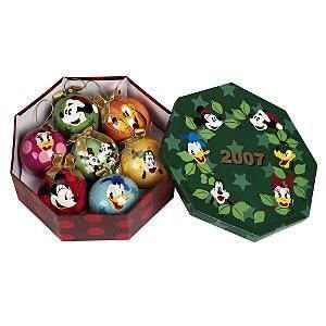  Disney Mickey and Friends Découpage 7 Pc. Boxed Ornament 