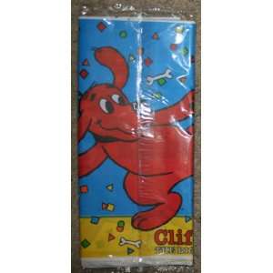  Clifford The Big Red Dog Plastic Tablecover 54 X 96 