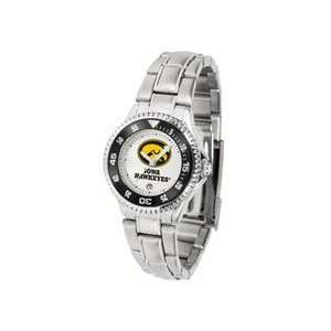  Iowa Hawkeyes Competitor Ladies Watch with Steel Band 