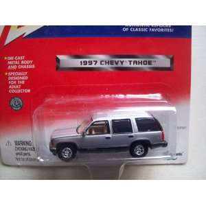  Johnny Lightning Collection 1997 Chevy Tahoe: Toys & Games