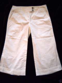 New York & Company White Flare Capris Crop Pant 2 CUTE  