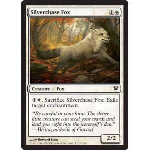  Magic the Gathering   Silverchase Fox   Innistrad   Foil 