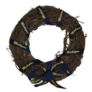  Michigan Wolverines Grapevine Wreath: Sports & Outdoors