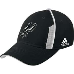  adidas San Antonio Spurs Black Official Team Flex Fit Hat 