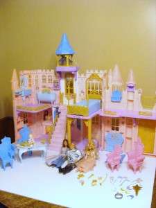 Barbie Princess and The Pauper Castle Singing Dolls Accessories HUGE 