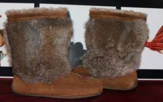 Minnetonka Rainier Muklik Rabbit Fur Boots Sz. 9  