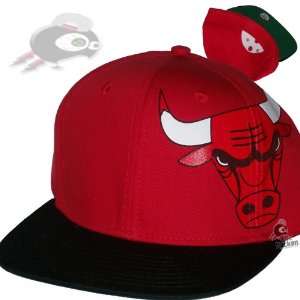 : Chicago Bulls Vintage Big Bull Red/Black Snapback Hat Cap Retro 90s 