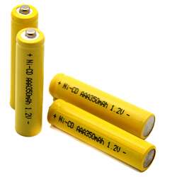   Light AAA Ni CD Rechargable Batteries (Pack of 10)  