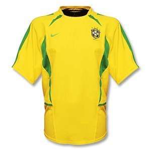  02 03 Brazil Home Players Jersey (Cool Motion) Sports 