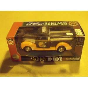  Cleveland Browns 1940 Pick up Truck 124 Scale Die cast 