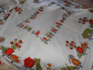   cottage tablecloth/table cover,garden vegetables,asparagus,artichokes