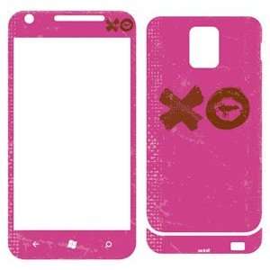   Skinit Hugs And Kisses 2 Vinyl Skin for Samsung Focus S: Electronics