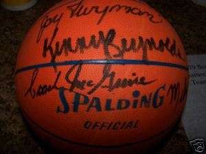   1979 South Carolina Gamecocks Team Signed Basketball Frank McGuire USC