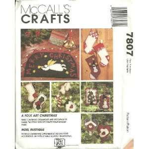 Folk Art ornaments, Stockings And Mat McCalls Crafts Sewing Pattern 