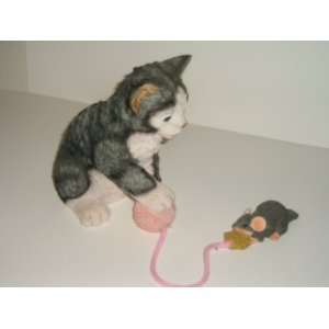   Cat with Mouse Doorstop (Cat 7.5 mouse 4 Long) 