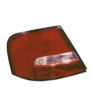  2000 2001 Nissan Altima Tail Light Assembly RH: Automotive