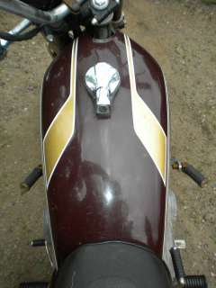 75 YAMAHA XS500 XS500B FUEL TANK SIDE COVER SET ONLY  