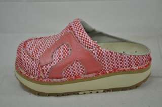   THE ART COMPANY RED PINK WHITE WOVEN CLOG MULE HANDCRAFTED 