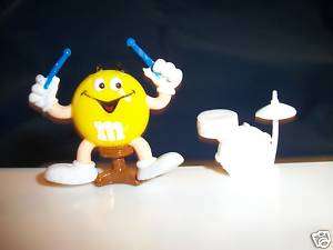   M&Ms Pocket Surprise BAND MUSICIAN Yellow DRUMMER M&Ms