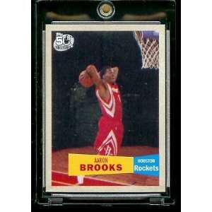 2007 08 Topps Basketball 1957 58 Variations # 135 Aaron Brooks   NBA 