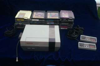 NINTENDO NES SYSTEM w/ 28 GAMES * 2 CONTROLLERS  