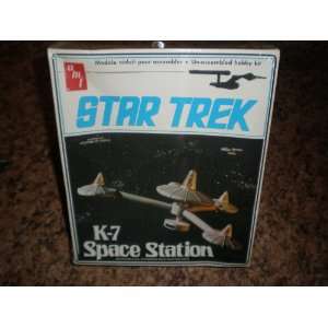  1976 Vintage Star Trek AMT Model Kit K 7 K 7 Space Ship 