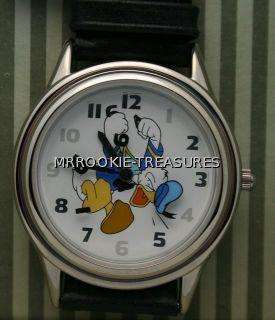 Disney Fossil Donald Duck Animated Character Watch NEW  